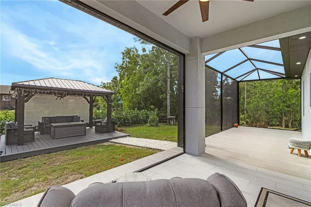 3905 15th Street W Lehigh Acres, FL 33971