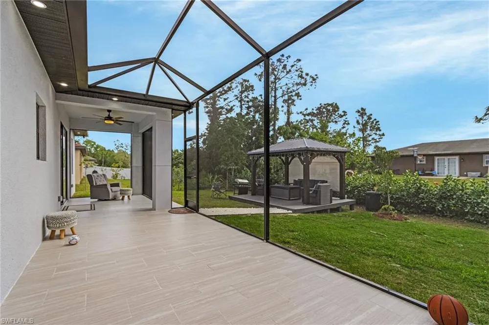 3905 15th Street W Lehigh Acres, FL 33971