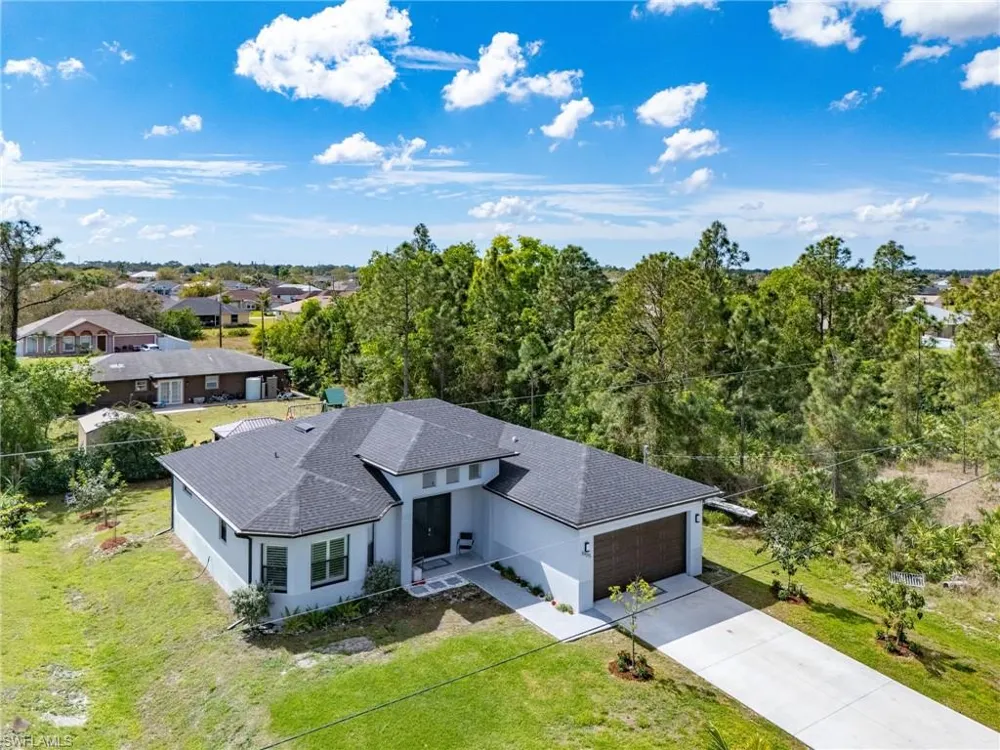 3905 15th Street W Lehigh Acres, FL 33971