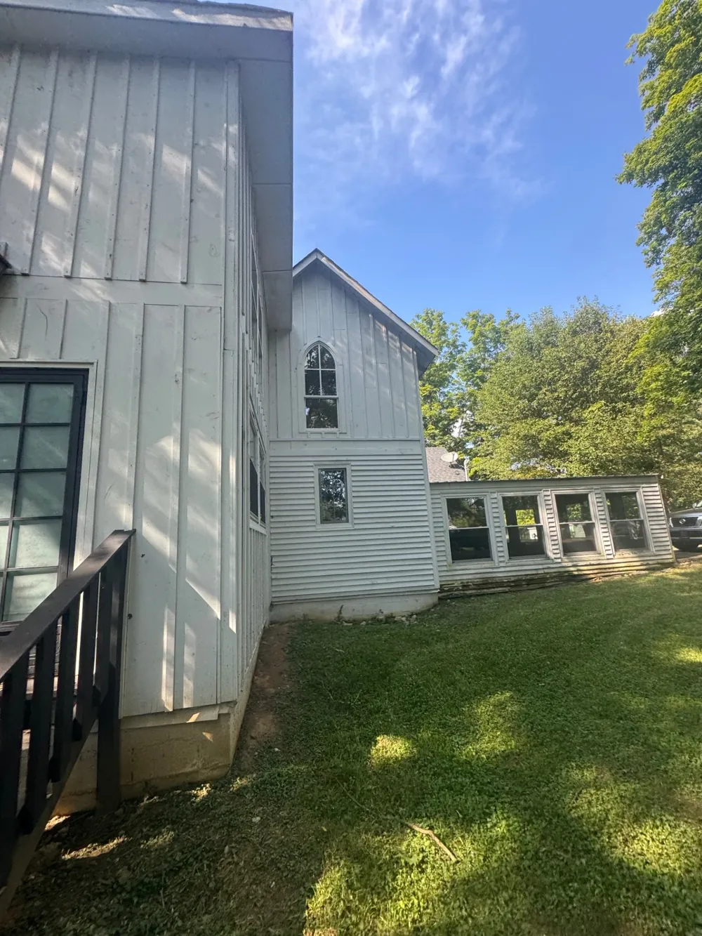 401 College St Petersburg, TN 37144