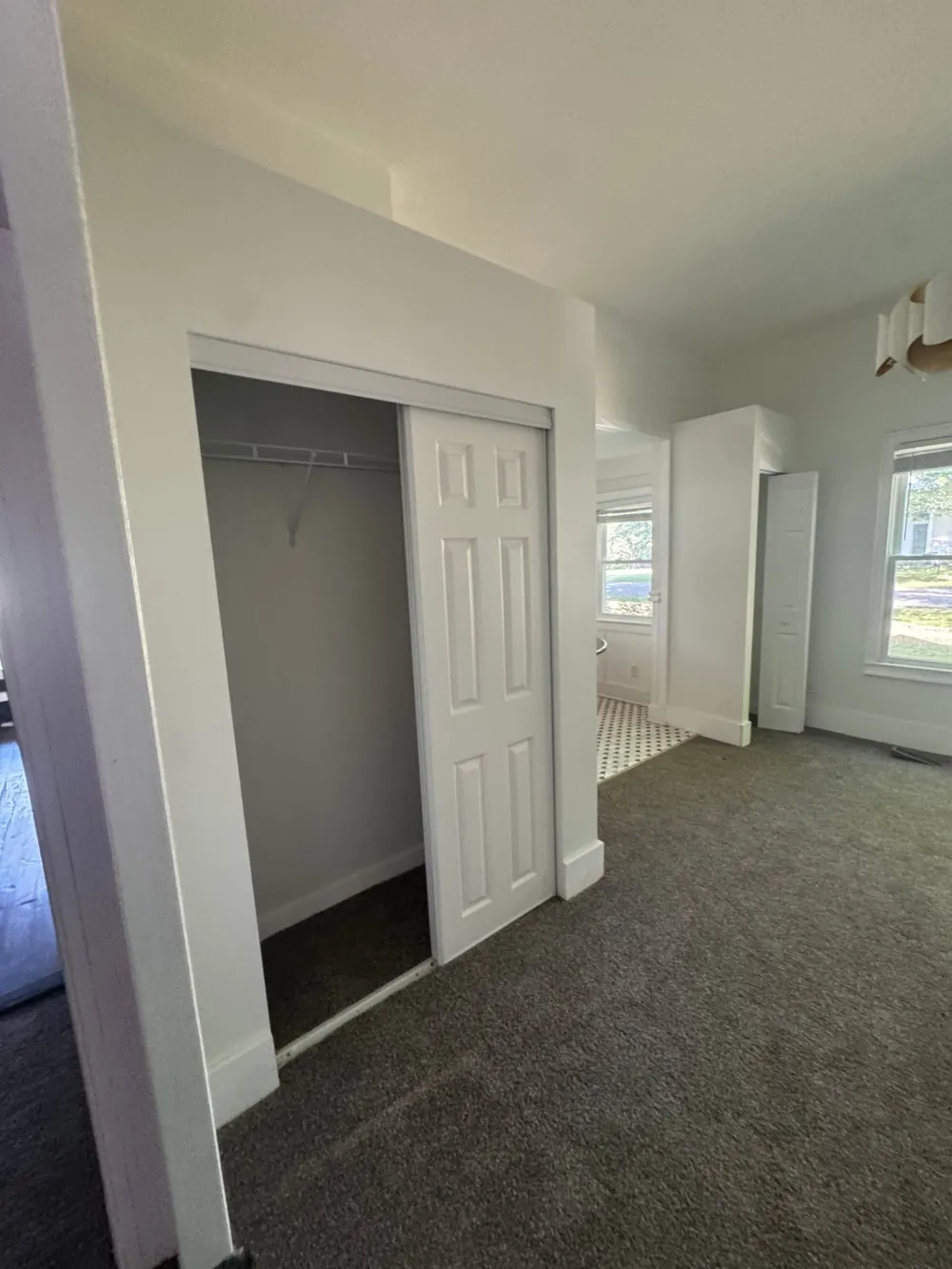 401 College St Petersburg, TN 37144