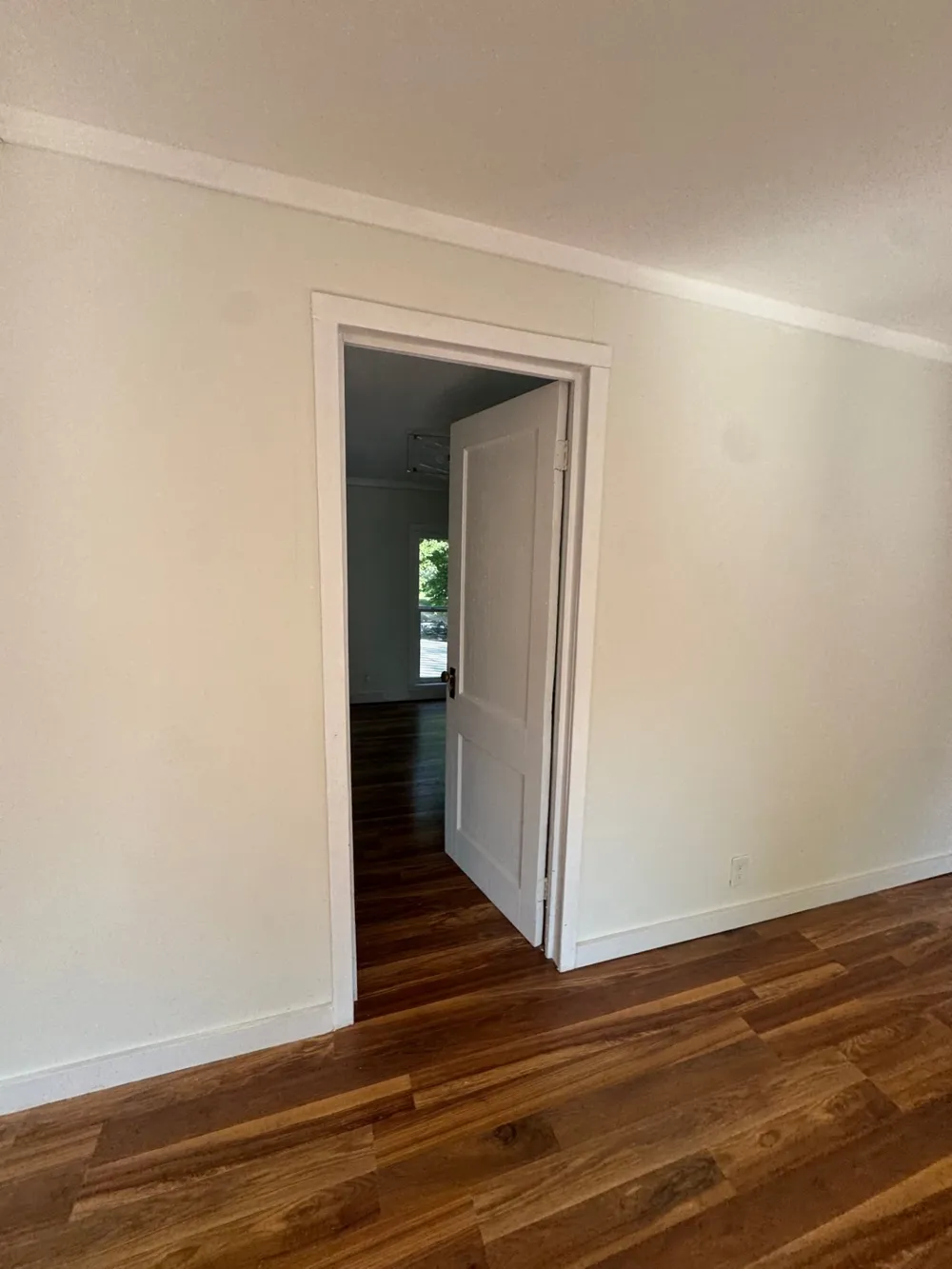 401 College St Petersburg, TN 37144
