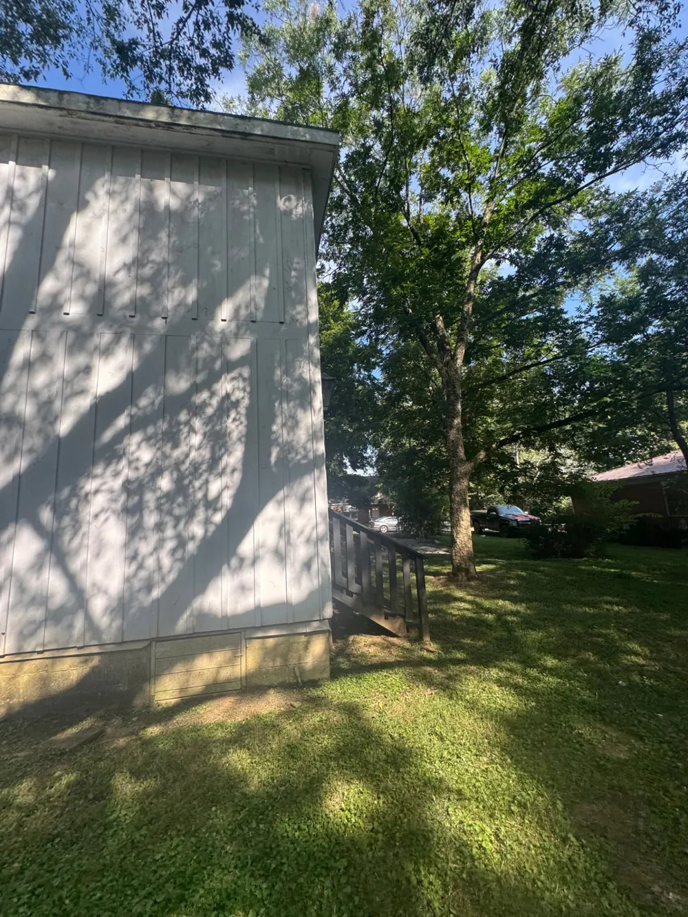 401 College St Petersburg, TN 37144