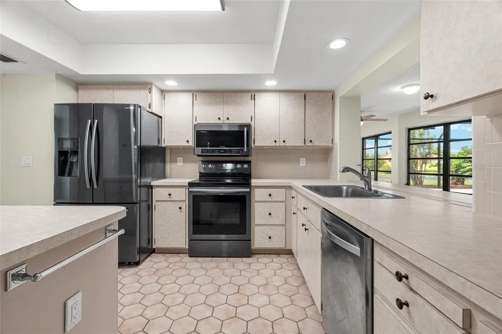 1123 MISTI COURT Venice, FL 34293