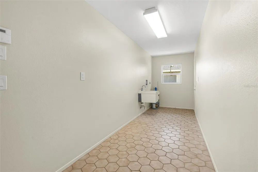 1123 MISTI COURT Venice, FL 34293