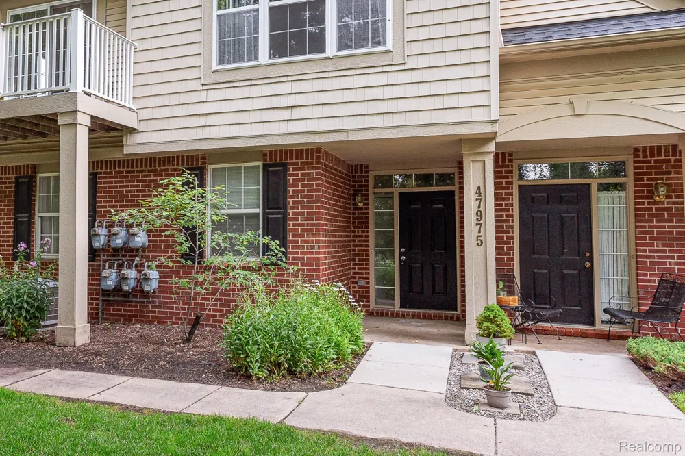 47975 CARDIFF AVENUE Canton Charter Township, MI 48188