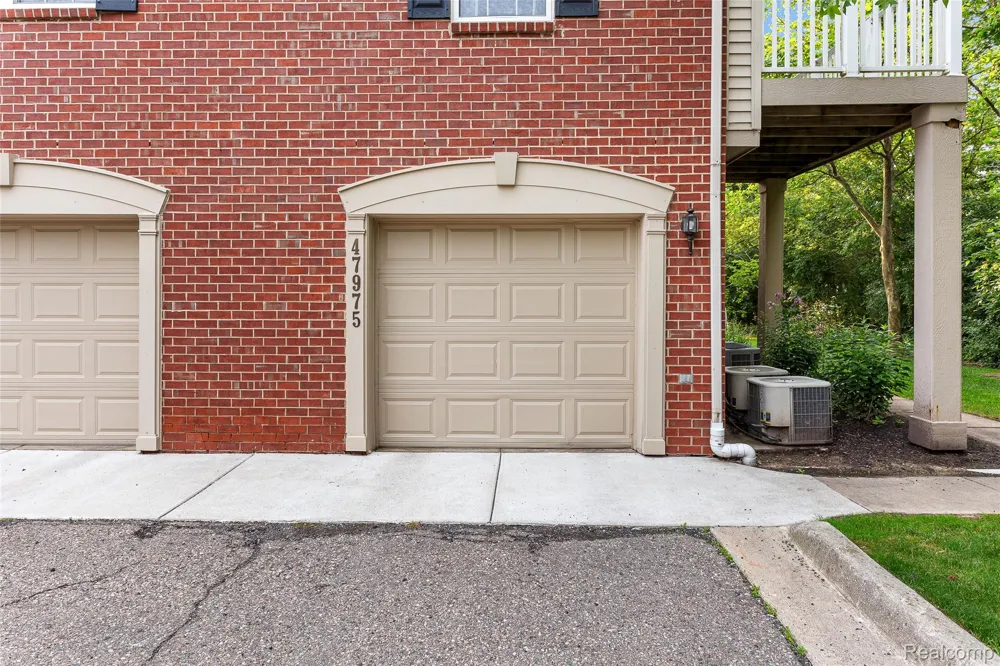 47975 CARDIFF AVENUE Canton Charter Township, MI 48188