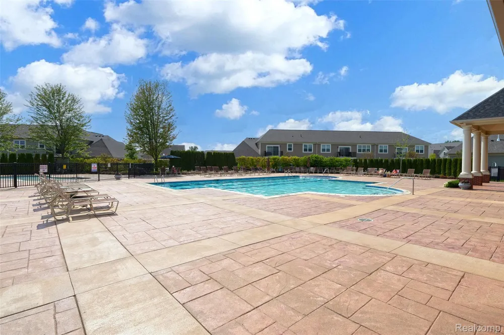 1569 E Lakeview Lane Canton Charter Township, MI 48187