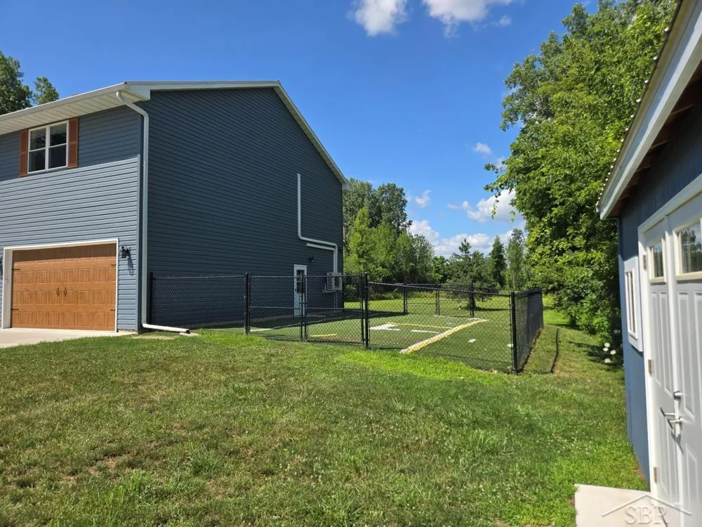 6785 Michigan Road Kochville Township, MI 48604