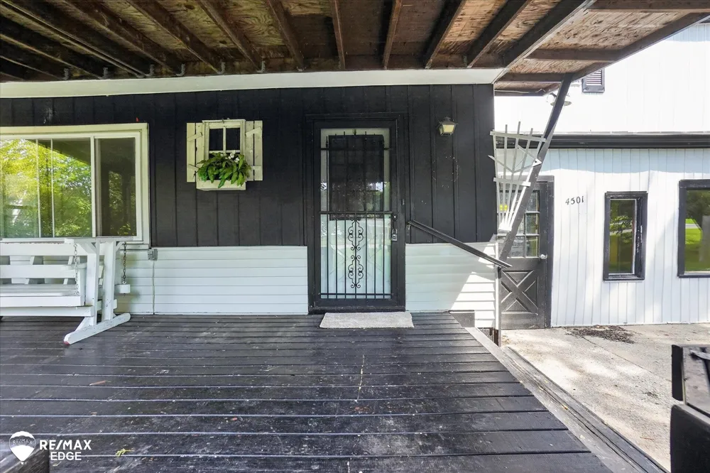 4501 Esta Drive Genesee Charter Township, MI 48506