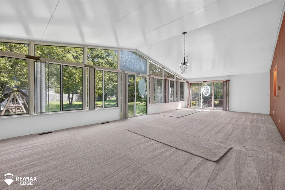 4501 Esta Drive Genesee Charter Township, MI 48506