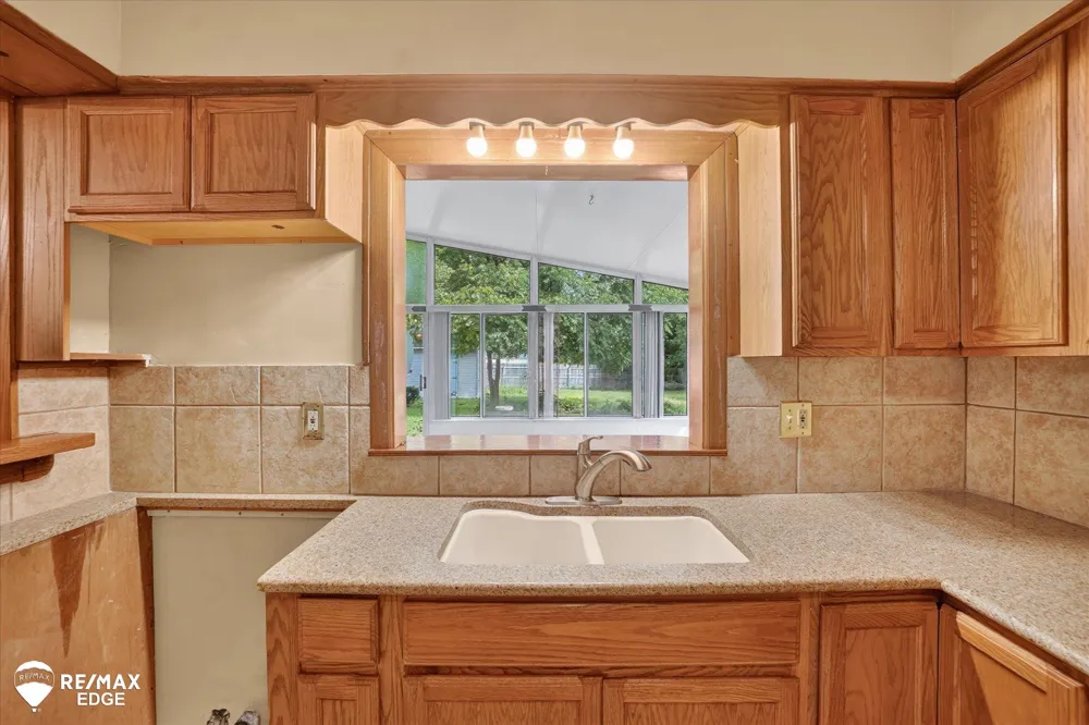 4501 Esta Drive Genesee Charter Township, MI 48506