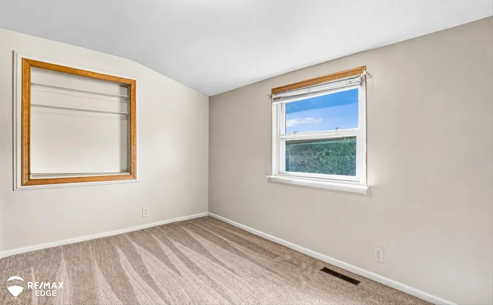 4501 Esta Drive Genesee Charter Township, MI 48506
