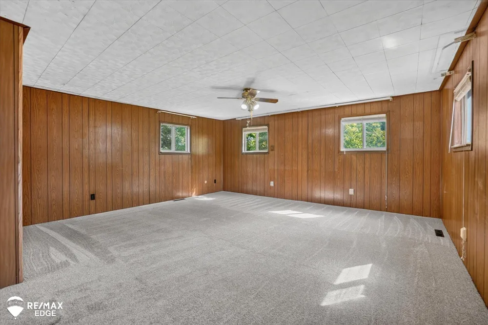 4501 Esta Drive Genesee Charter Township, MI 48506