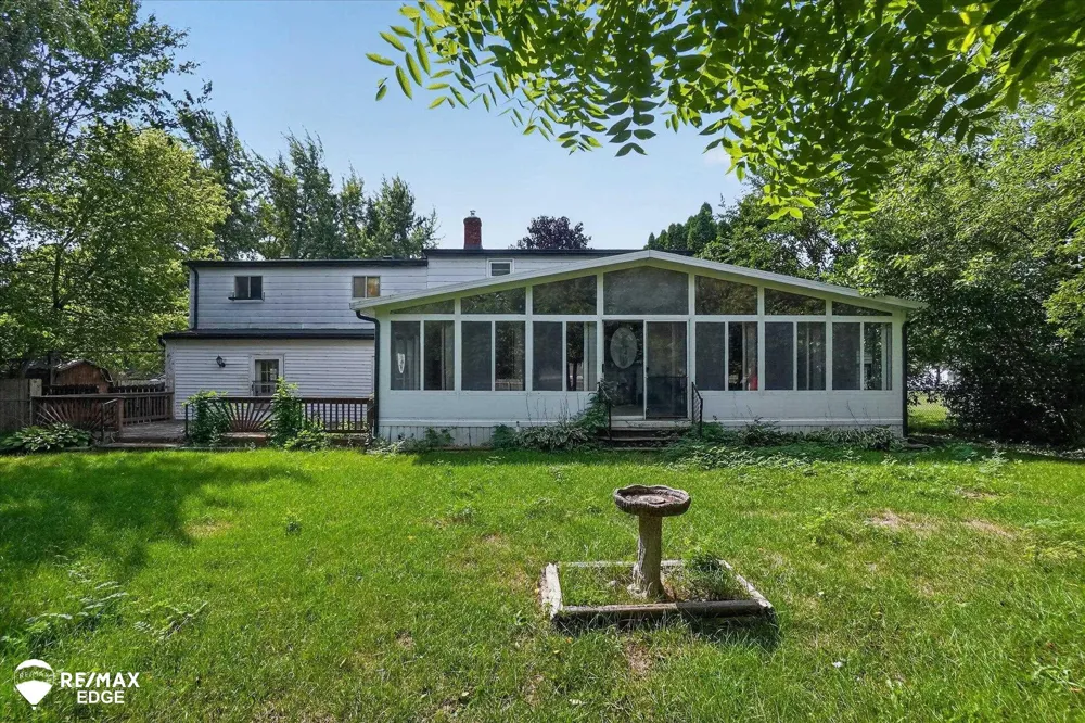 4501 Esta Drive Genesee Charter Township, MI 48506