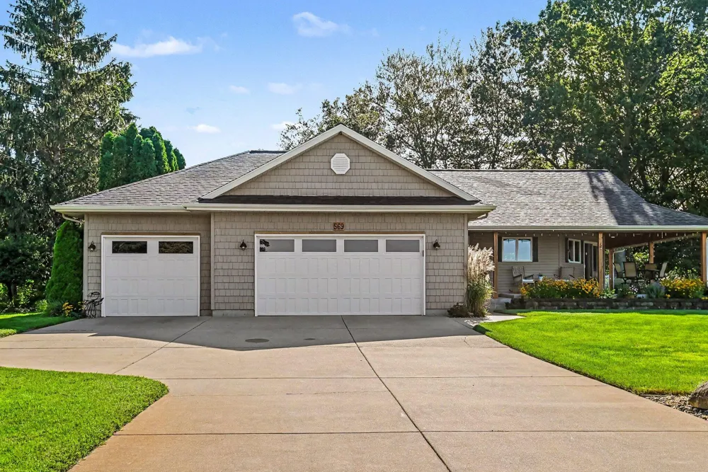 569 Hawksnest Drive Casco Township, MI 49090