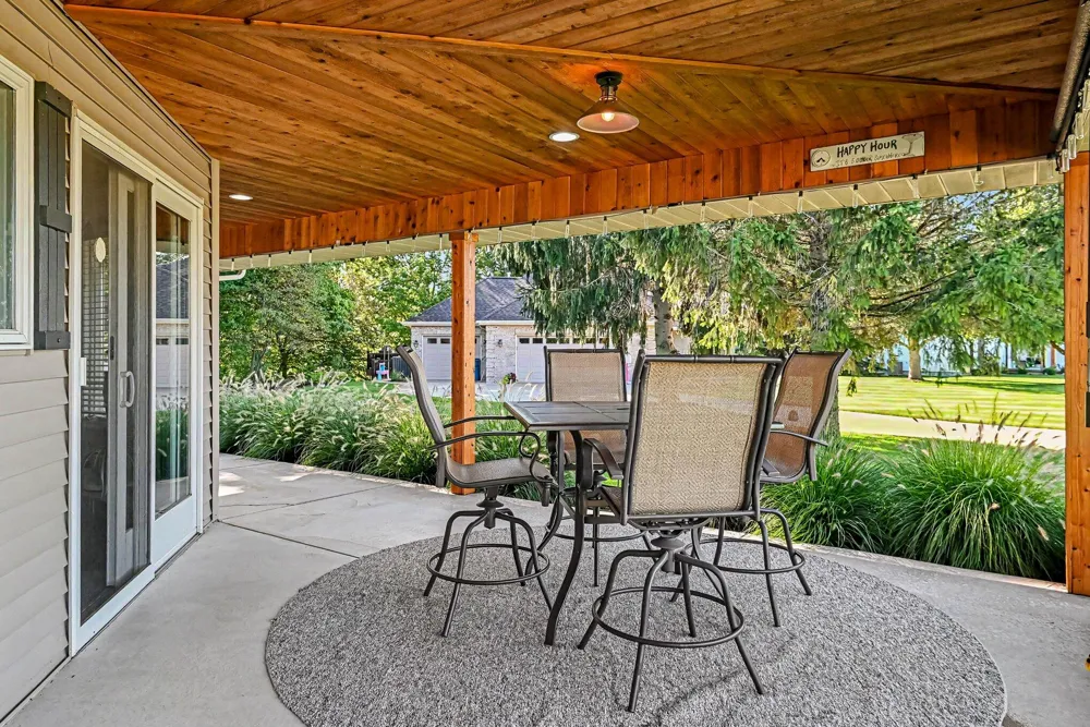 569 Hawksnest Drive Casco Township, MI 49090
