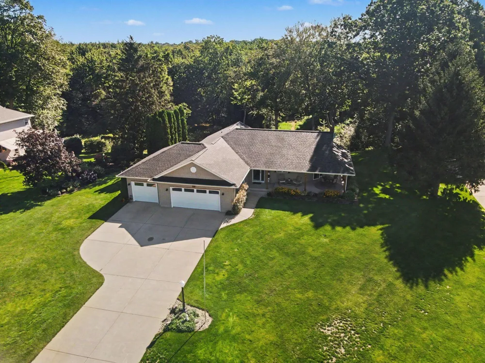 569 Hawksnest Drive Casco Township, MI 49090