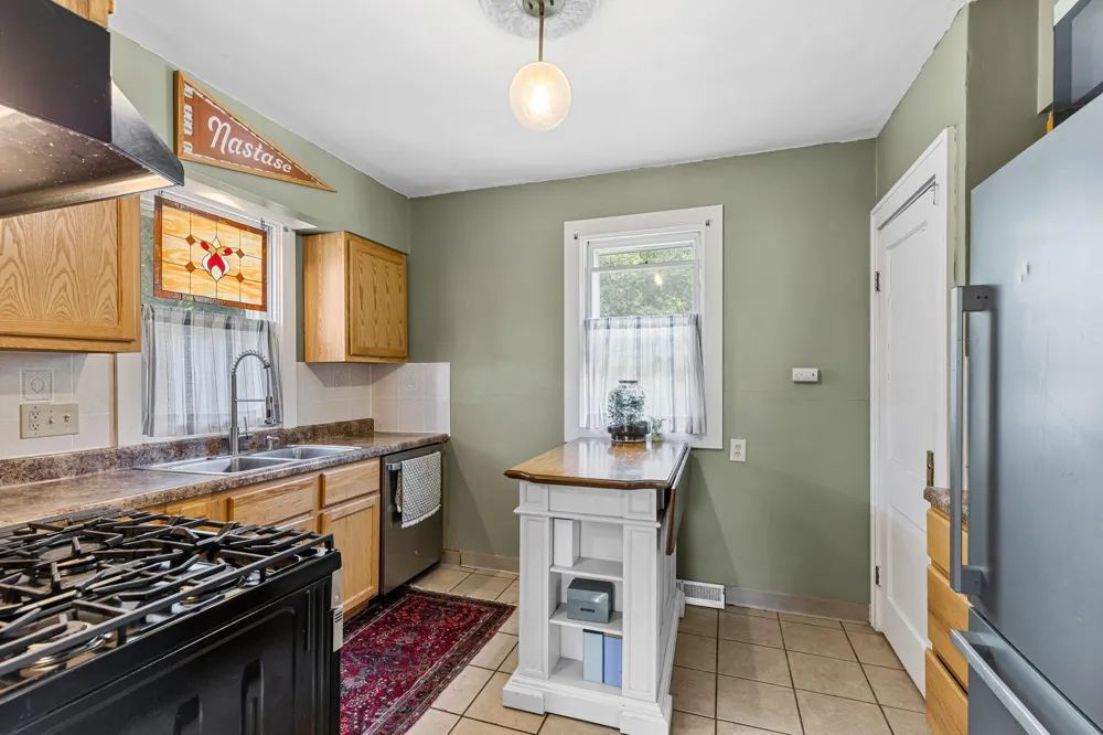 1450 Walker Avenue NW Grand Rapids City, MI 49504