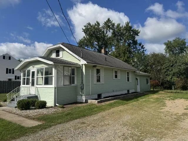 836 Concord Boulevard Blackman Charter Township, MI 49202