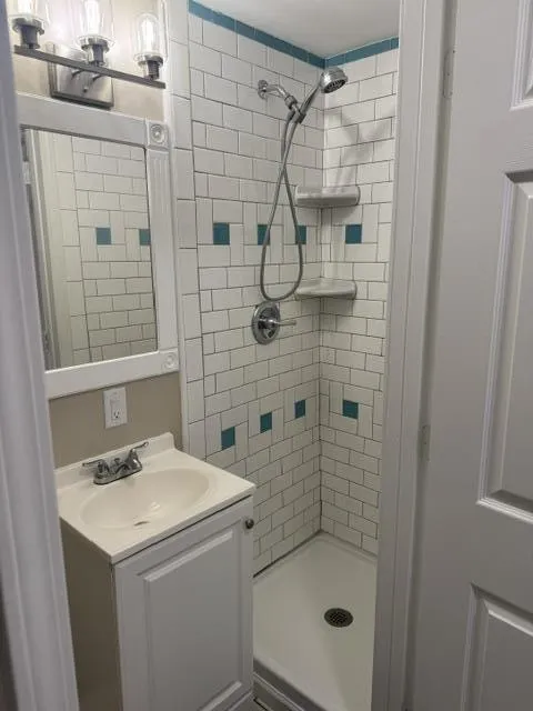 836 Concord Boulevard Blackman Charter Township, MI 49202