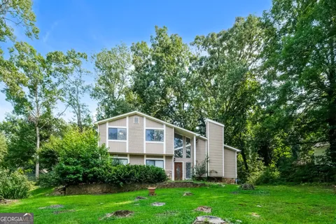 6629 Windwood CIR