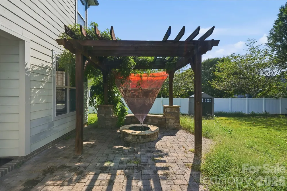 13835 Cedar Pond Circle Huntersville, NC 28078