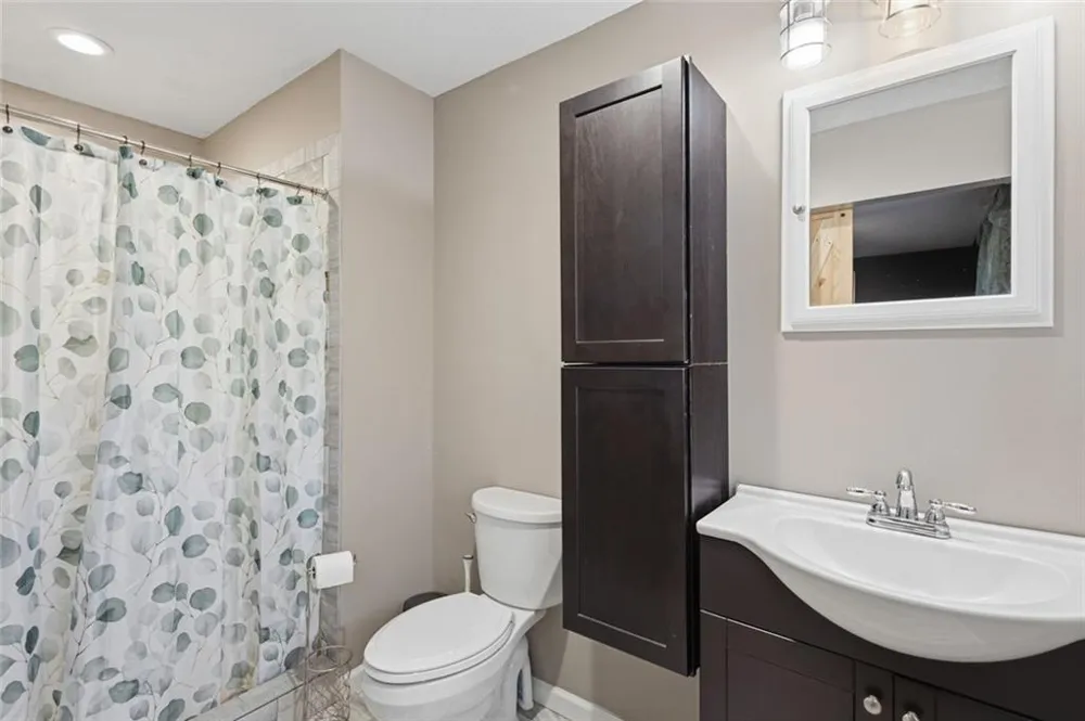 3931 Green Drive Gainesville, GA 30506