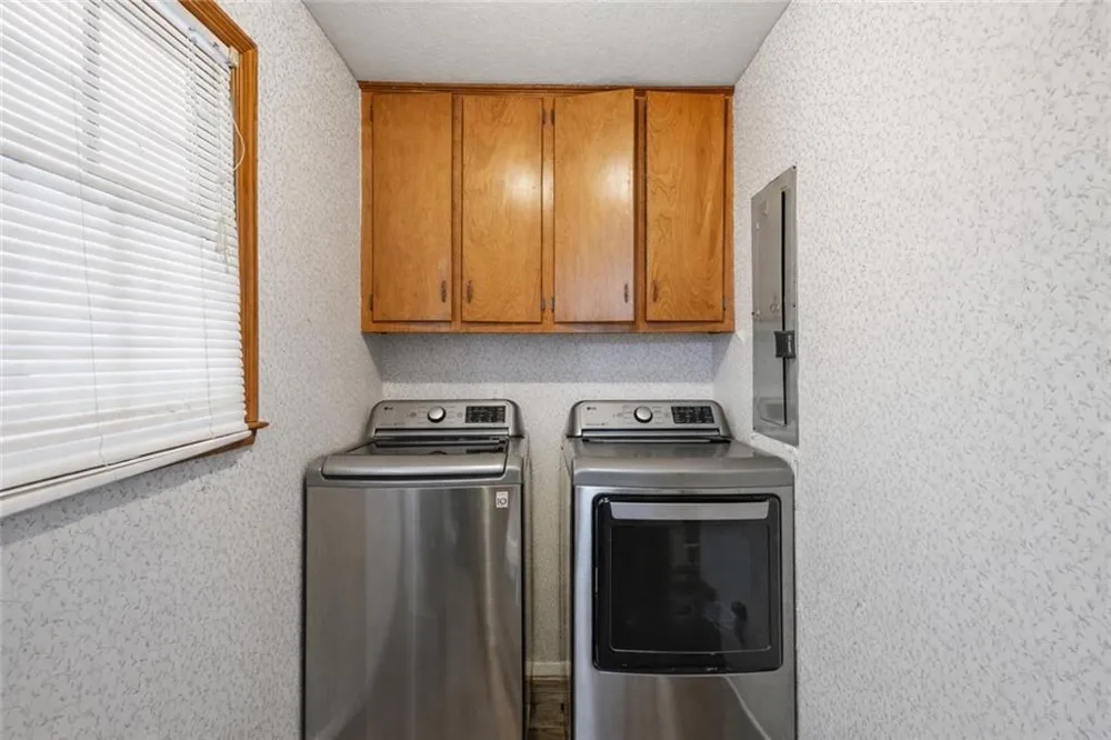3931 Green Drive Gainesville, GA 30506