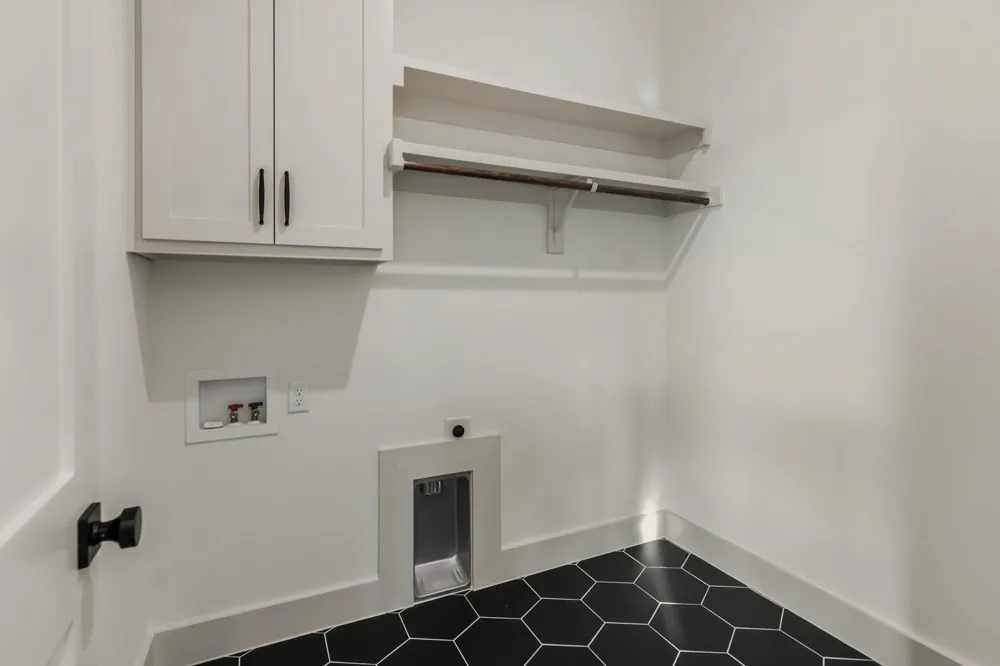 205 W 7th Street Justin, TX 76247