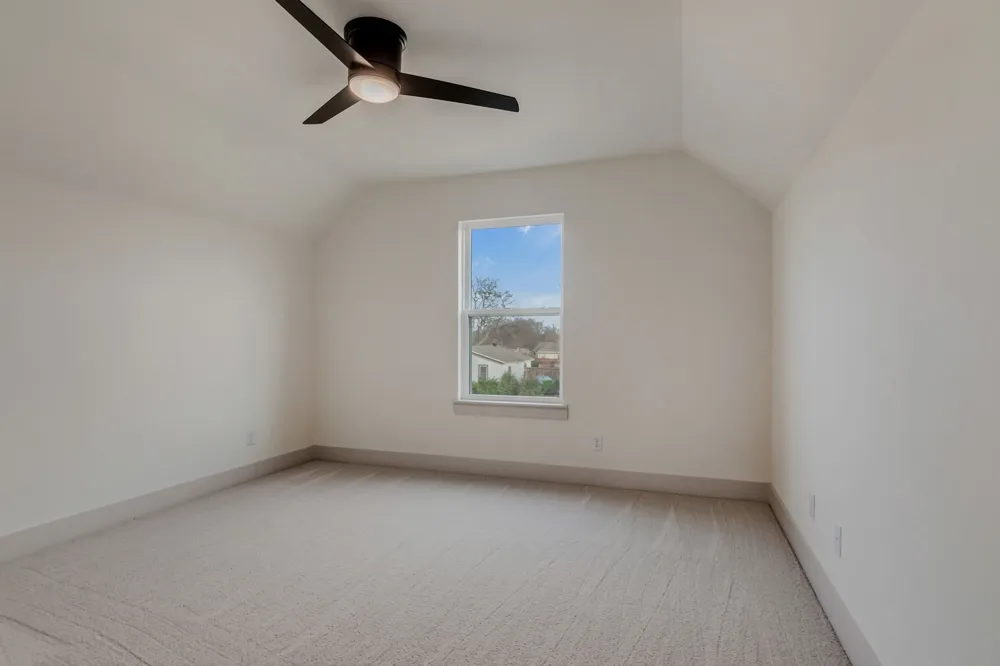 205 W 7th Street Justin, TX 76247