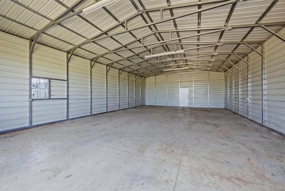 705 Club Lake Road Whitesboro, TX 76273