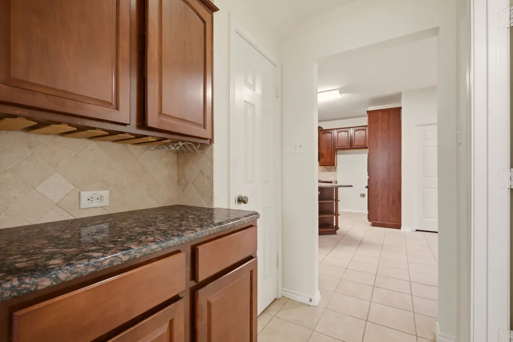 2404 Frosted Green Lane Plano, TX 75025