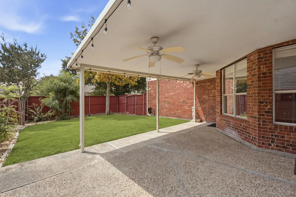 2404 Frosted Green Lane Plano, TX 75025
