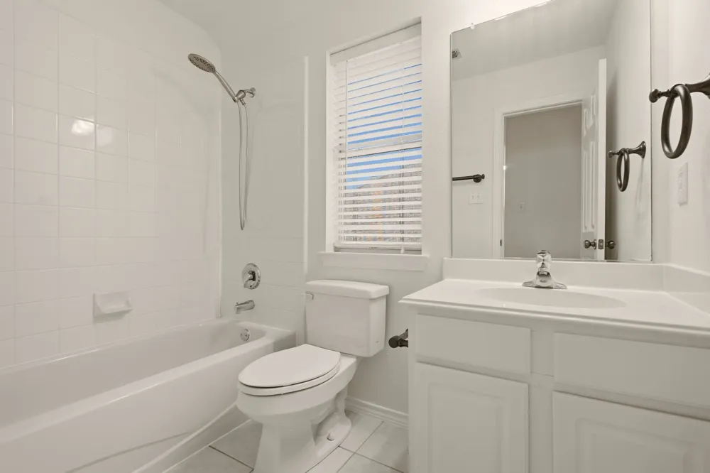 2404 Frosted Green Lane Plano, TX 75025