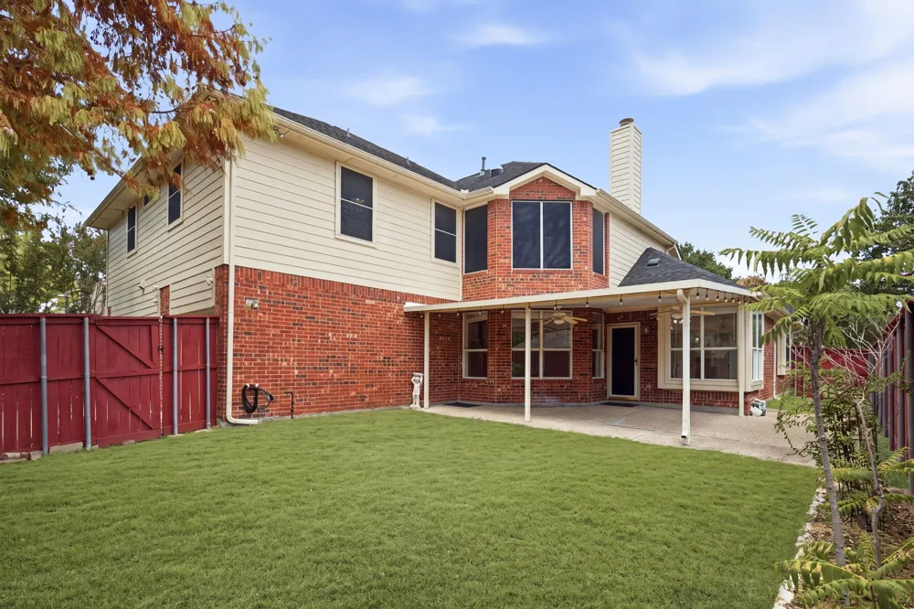 2404 Frosted Green Lane Plano, TX 75025