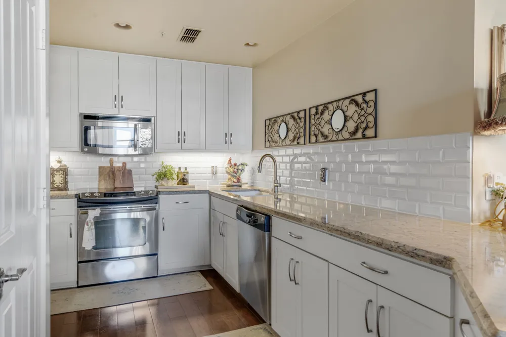 411 W 7th Street #405 Fort Worth, TX 76102