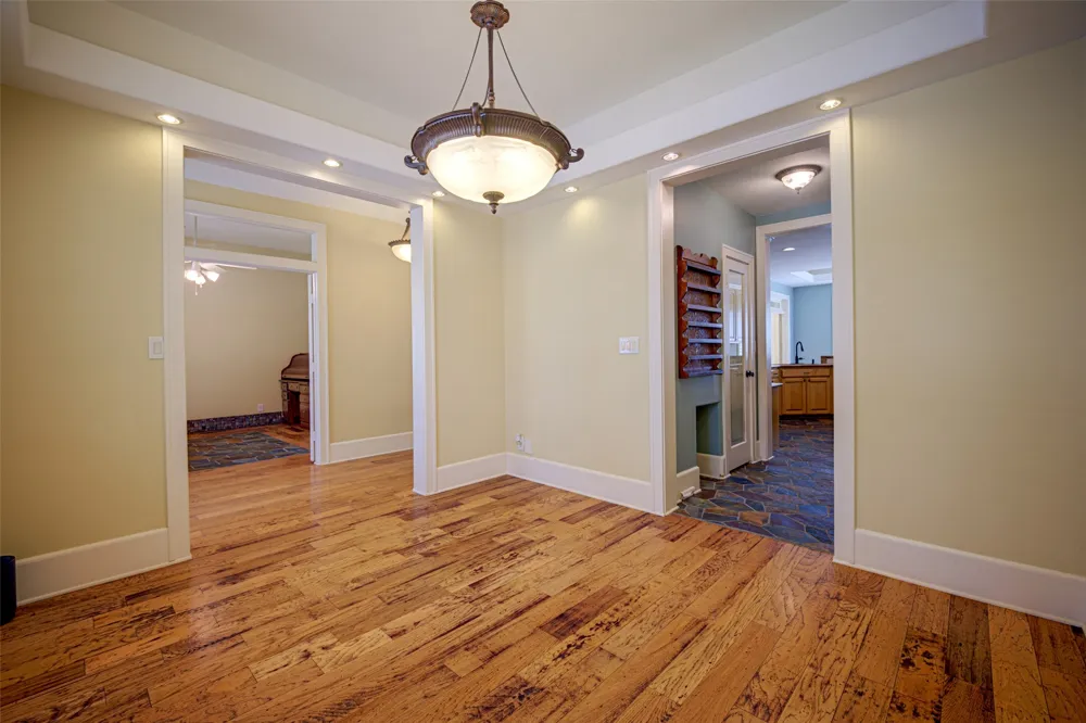 807 Barnes Street McKinney, TX 75069