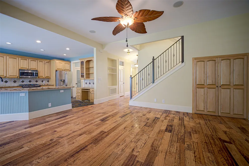 807 Barnes Street McKinney, TX 75069