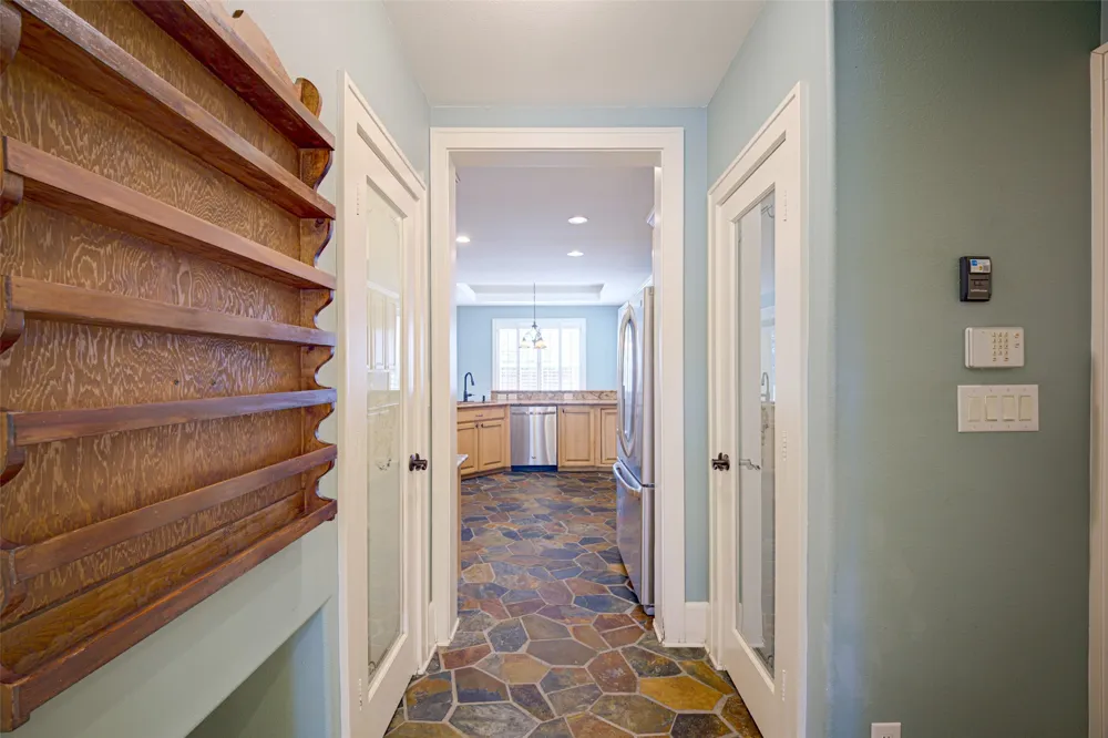 807 Barnes Street McKinney, TX 75069