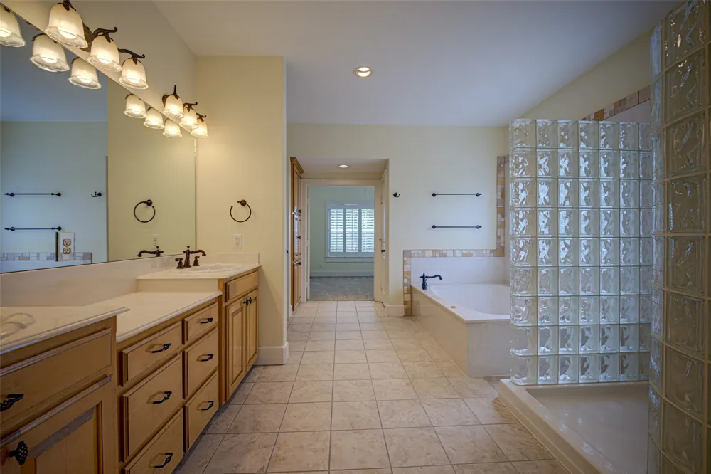 807 Barnes Street McKinney, TX 75069