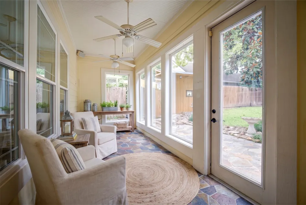 807 Barnes Street McKinney, TX 75069