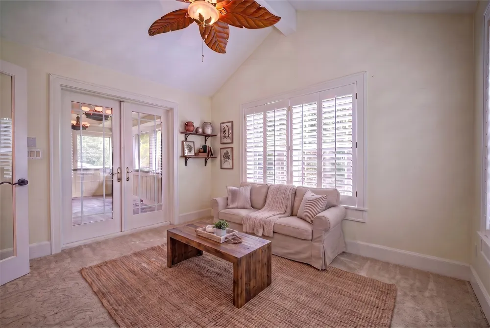 807 Barnes Street McKinney, TX 75069