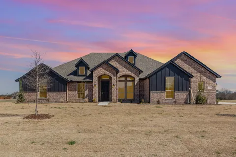 720 Candace Drive
