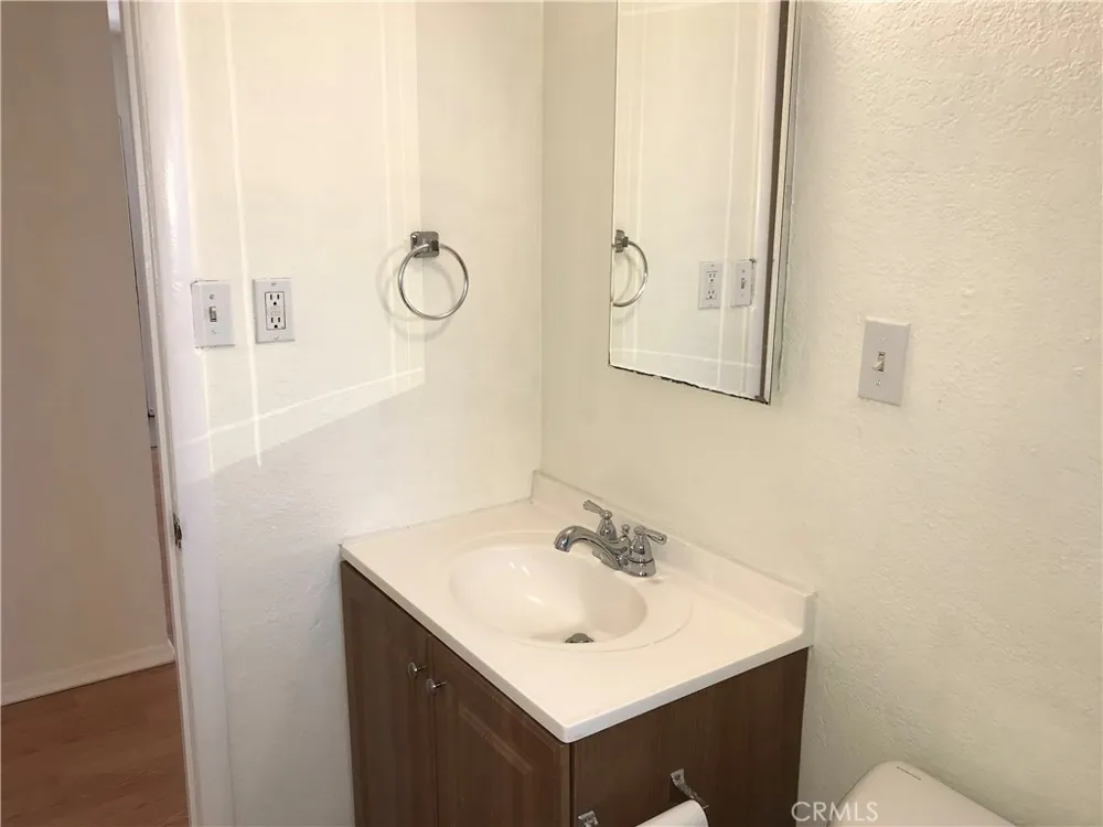 380 6th Lakeport, CA 95453