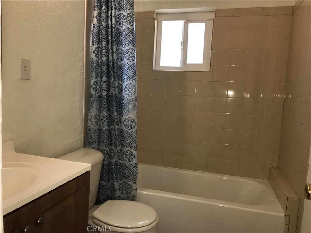 380 6th Lakeport, CA 95453
