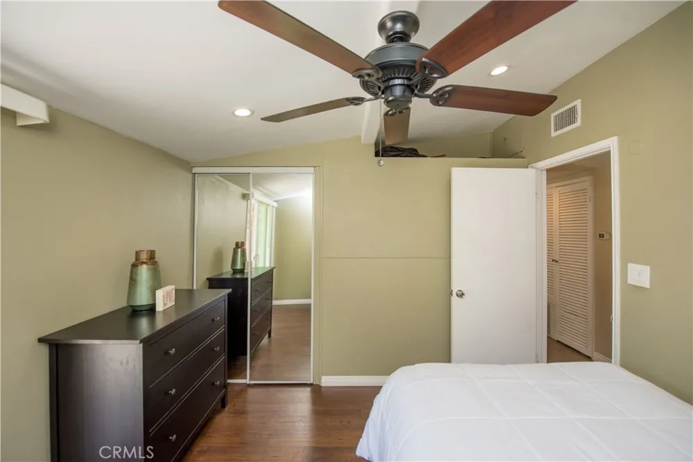 243 S Gardenglen West Covina, CA 91790