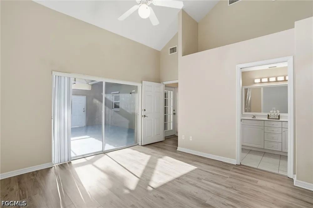 Covey Circle #16B Naples, FL 34109