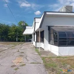 829 W Rancier Avenue Killeen, TX 76541