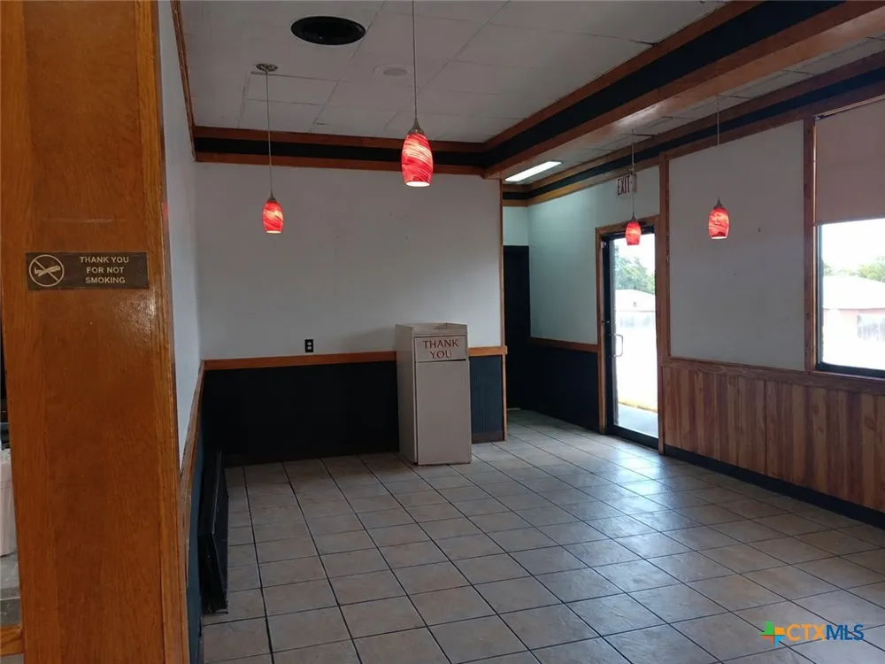829 W Rancier Avenue Killeen, TX 76541